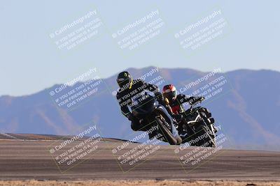 media/Nov-06-2023-Moto Forza (Mon) [[ce023d0744]]/3-Intermediate Group/Session 5 (Turn 9)/